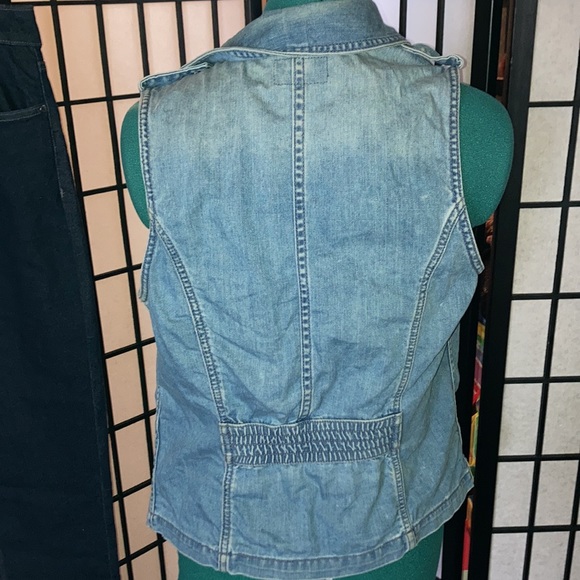 Lucky denim vest. Size medium. Gathered in back. - Picture 6 of 6